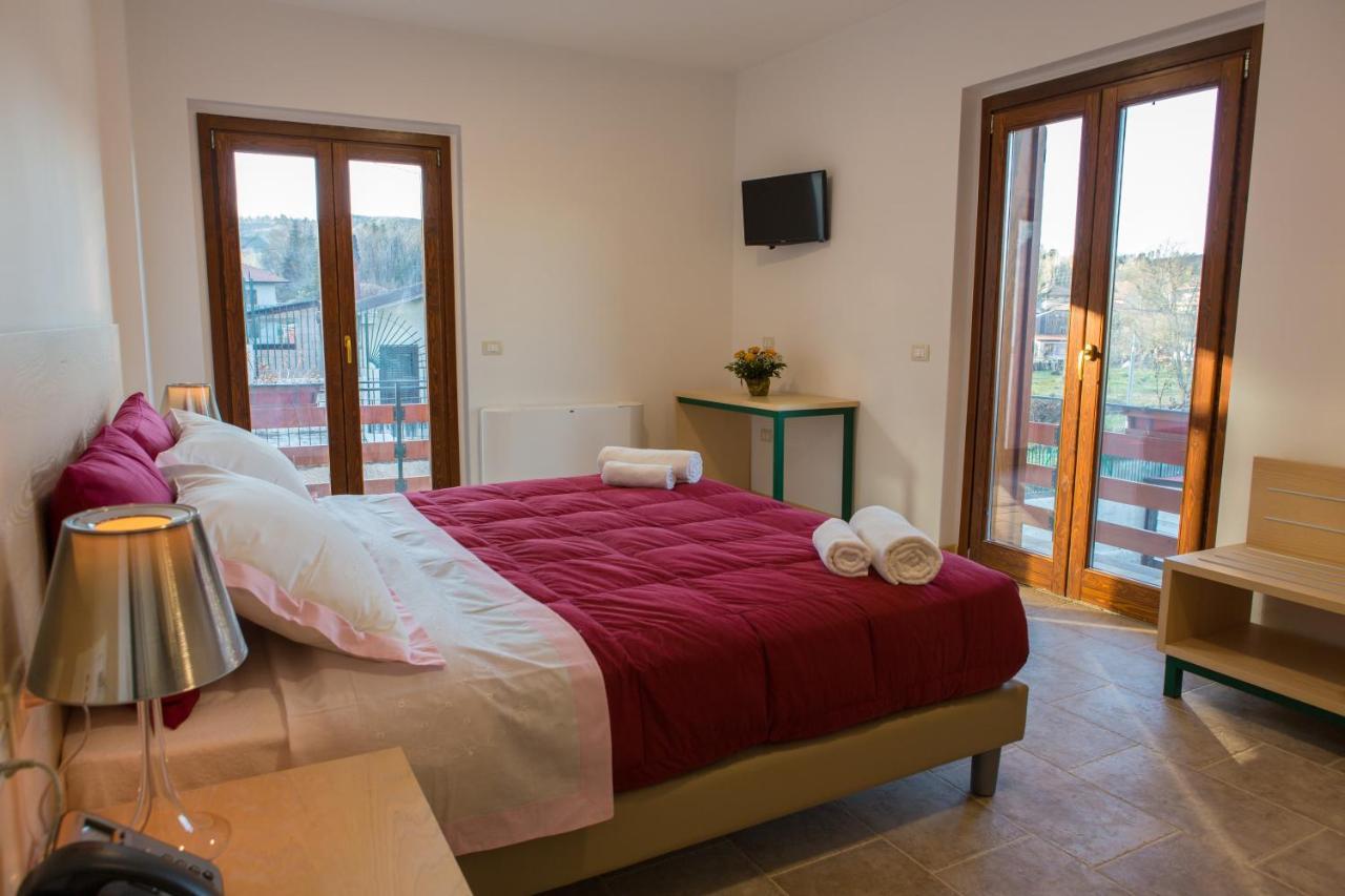 Il Moscardino Country Resort Serra San Bruno Luaran gambar